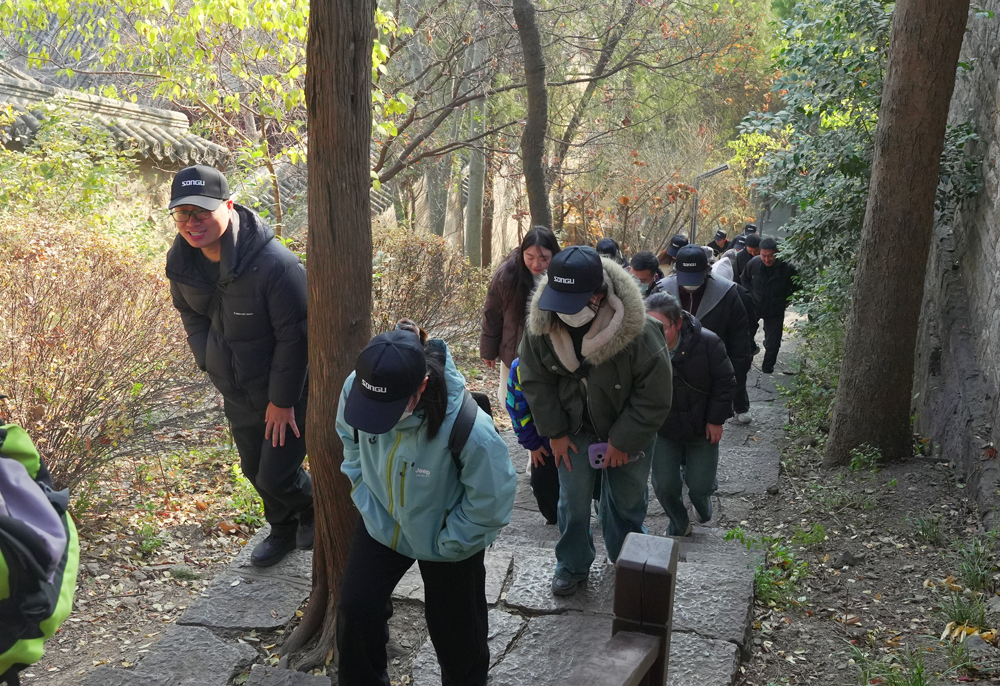 松谷激光2025年云龍湖團建活動
